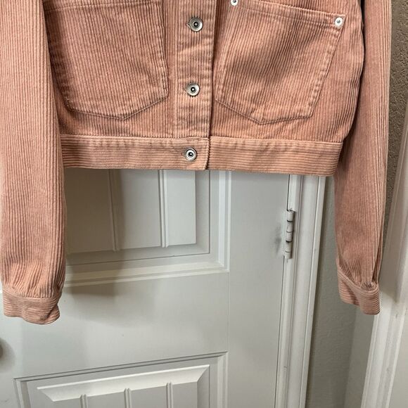 Womens Light Dusty Pink Ribbed Corduroy Crop Button Up Jacket Shirt Size M/L - Picture 3 of 7